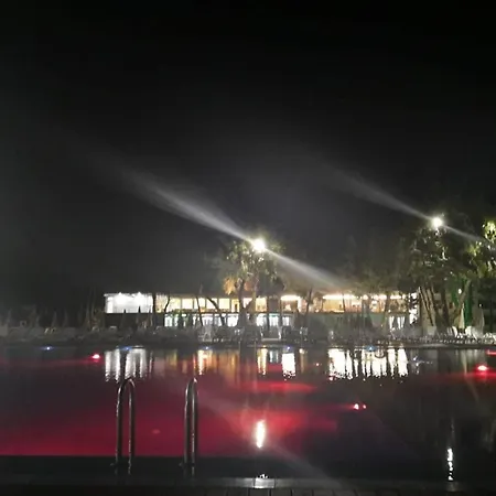 Divjaka Resort 3*