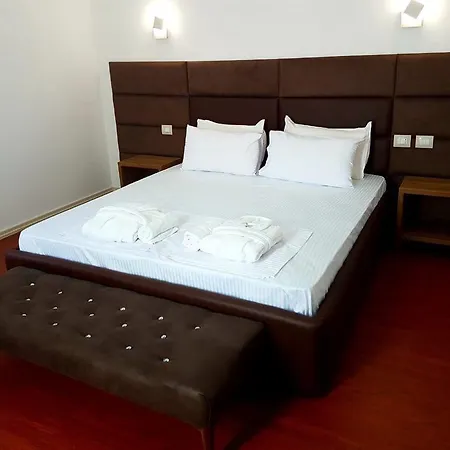Divjaka Resort Feriested 3*