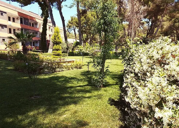 Semesteranläggning (resort) Divjaka Resort 3*