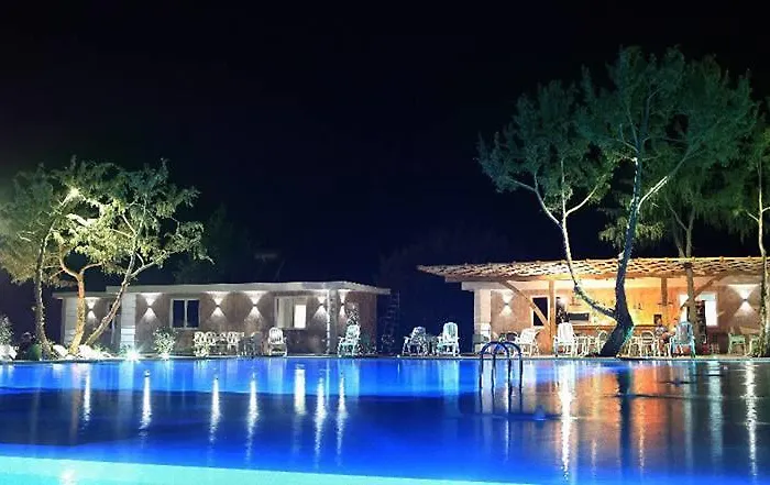 Divjaka Resort Resort 3*