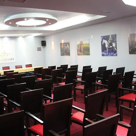 Üdülőközpont Divjaka Resort 3*