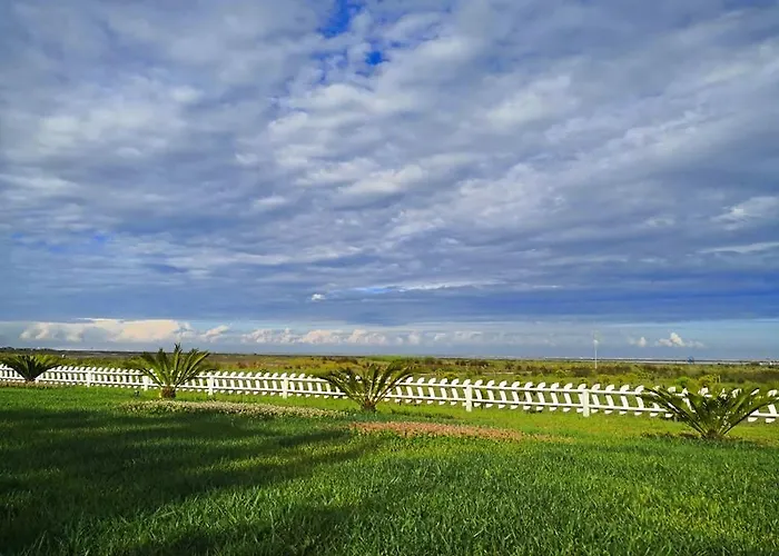 Divjaka Resort אתר נופש